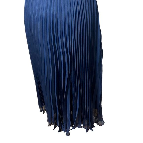 Donna Ricco Midi Navy Halter Dress with Silky waist and straps and Pleated Skirt - Picture 10 of 12